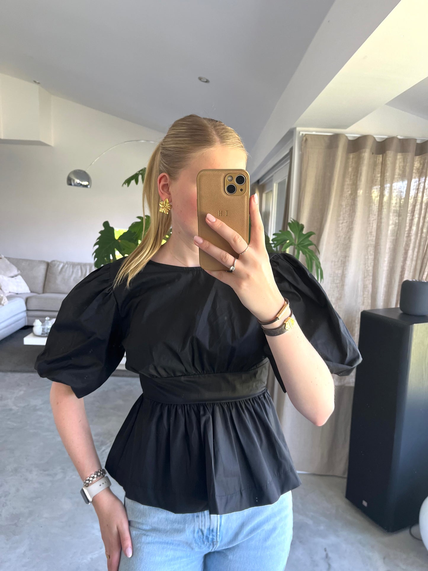Bowy blouse