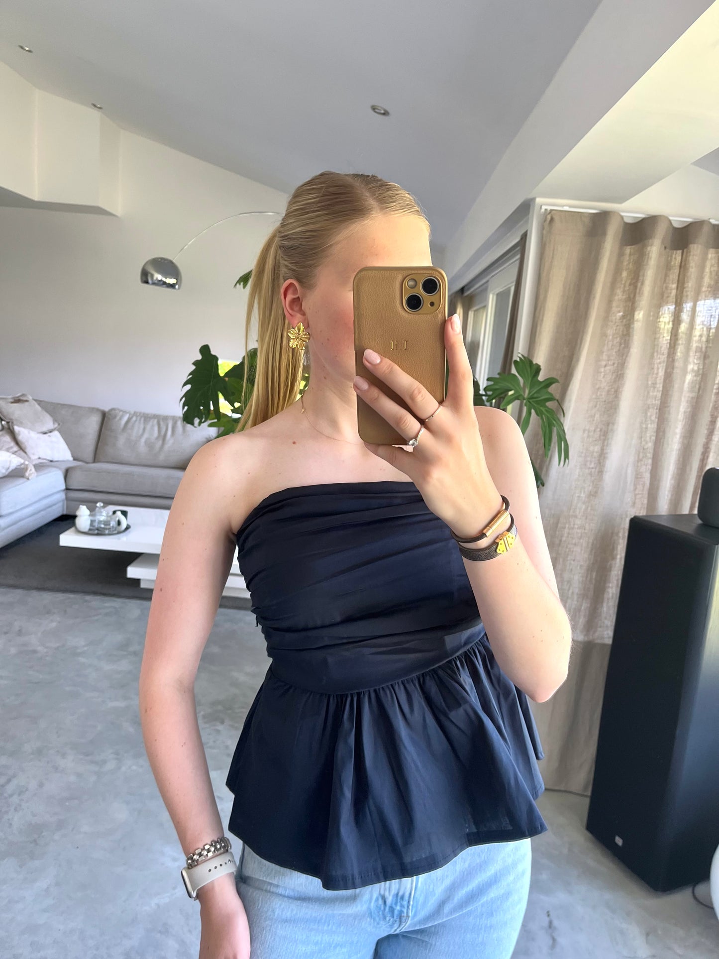 Lynette top