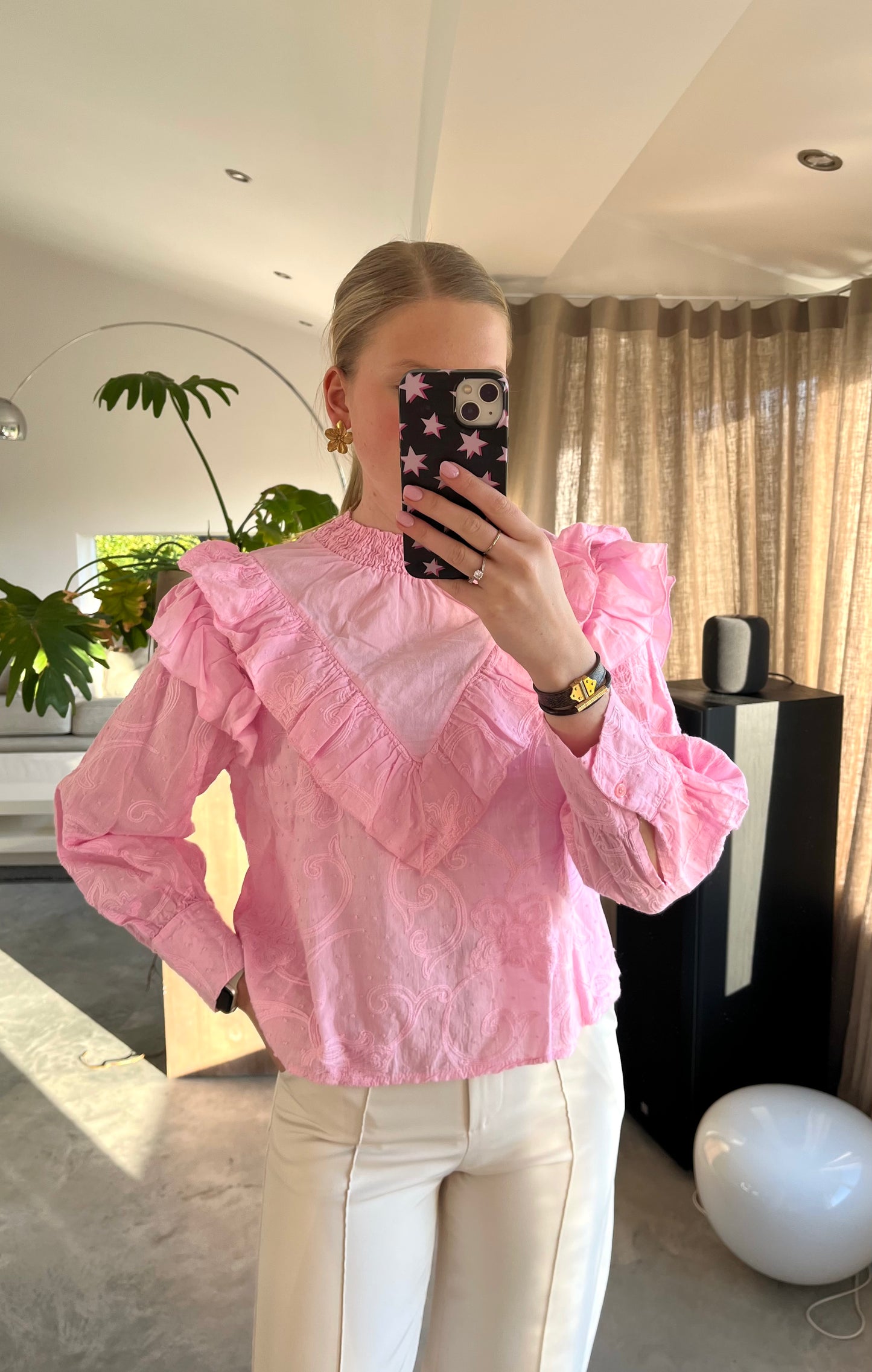 Lolo broderie blouse